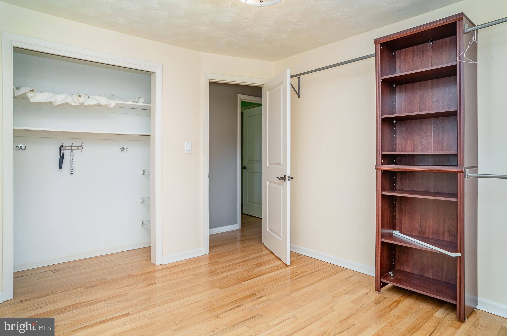 915 ORRS BRIDGE ROAD