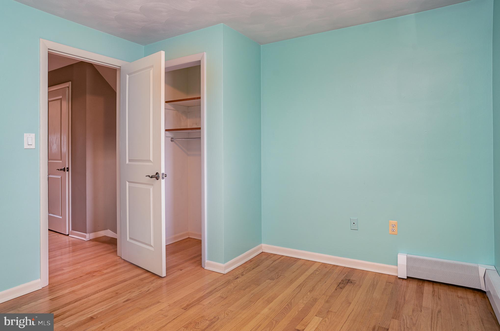 915 ORRS BRIDGE ROAD