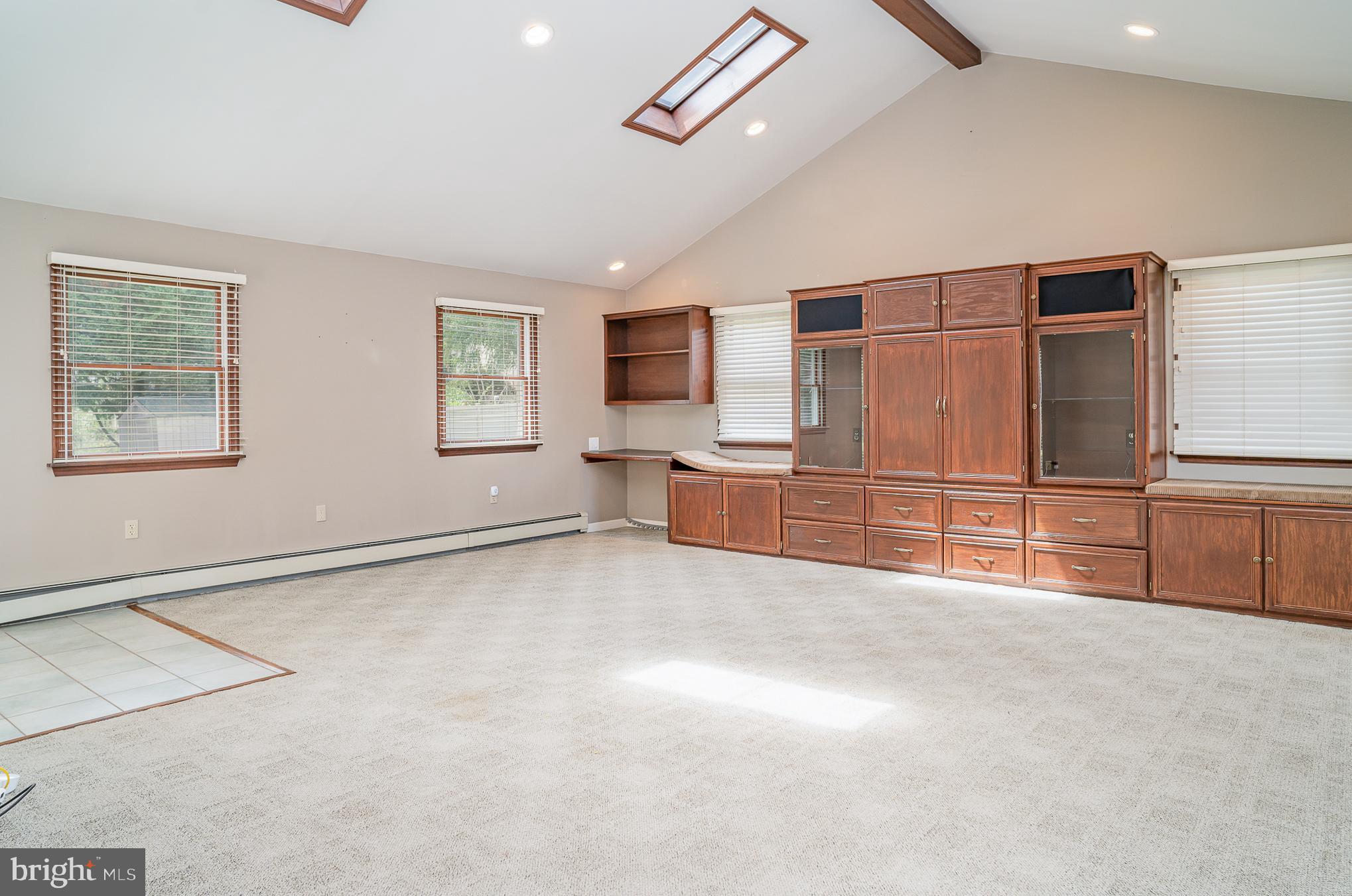 915 ORRS BRIDGE ROAD