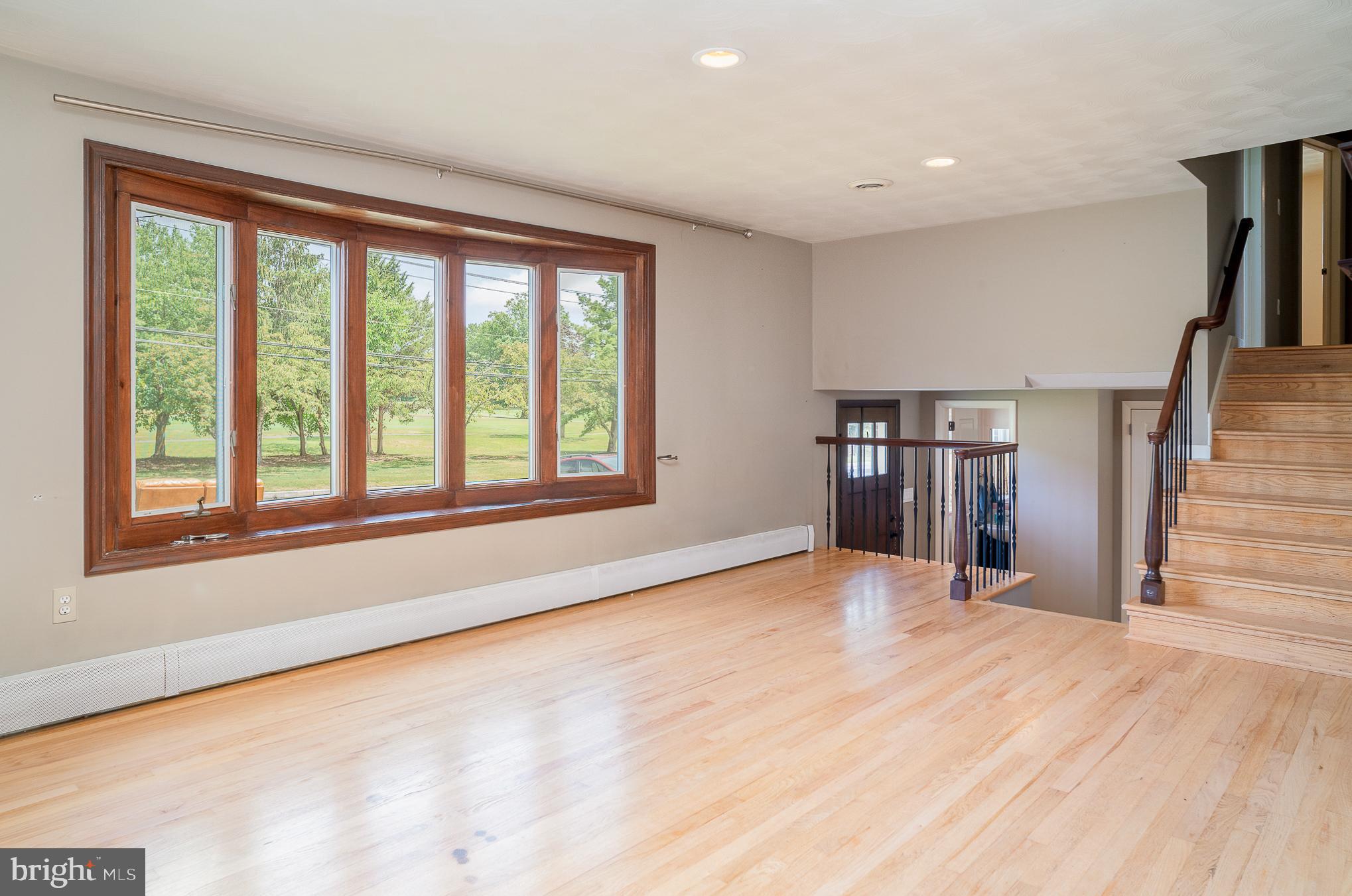 915 ORRS BRIDGE ROAD