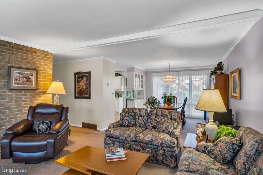 54 HILLSIDE DRIVE