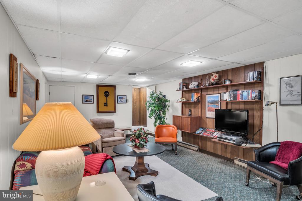 54 HILLSIDE DRIVE