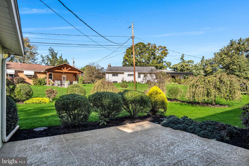 54 HILLSIDE DRIVE