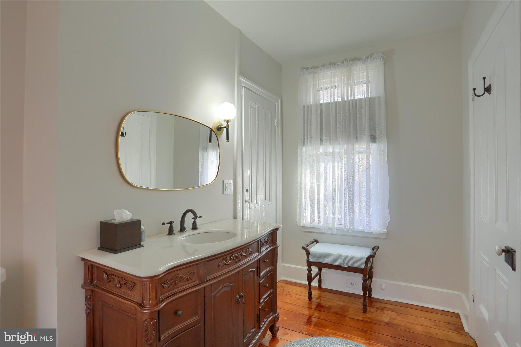 533 S HANOVER STREET