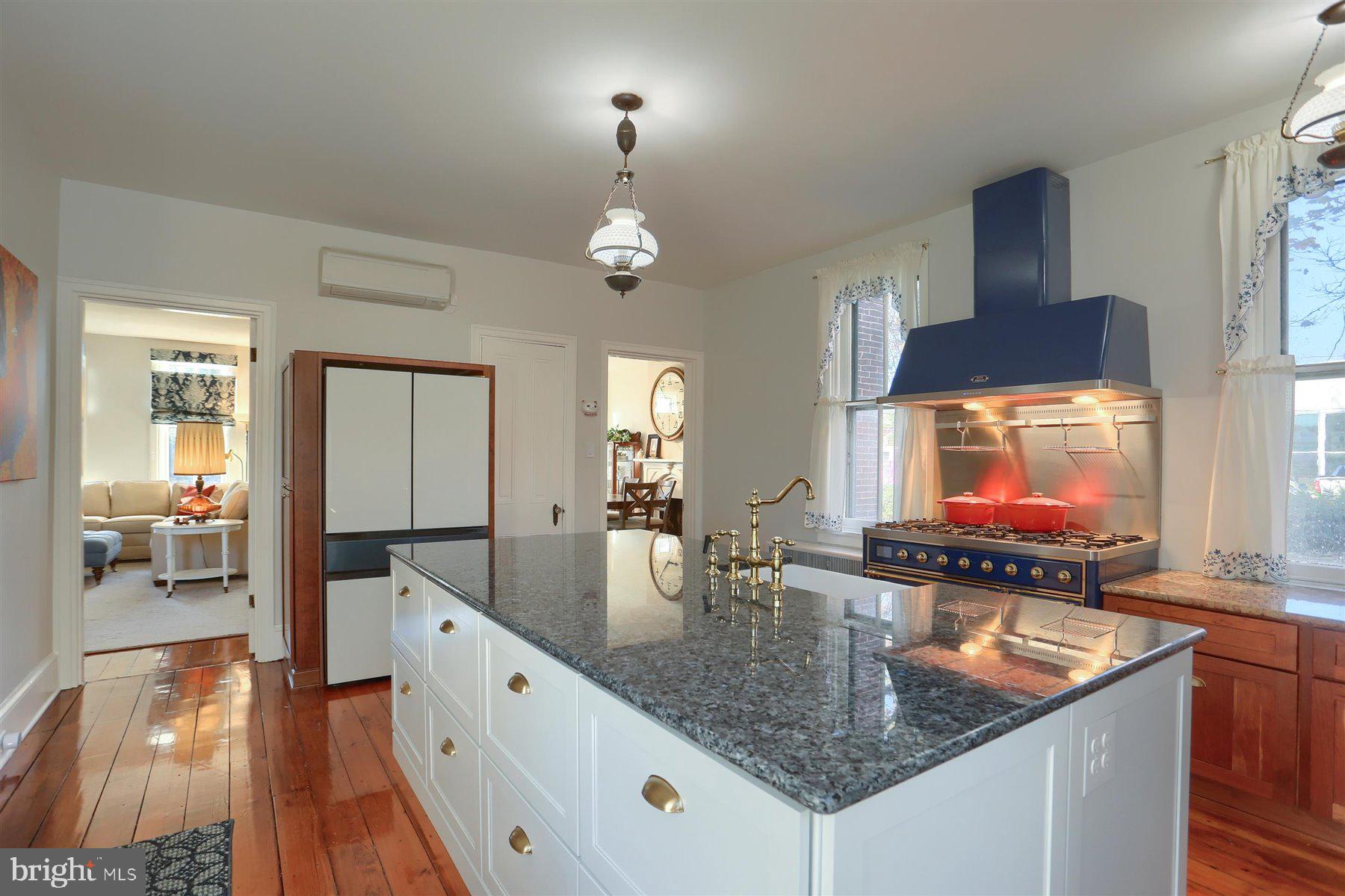 533 S HANOVER STREET