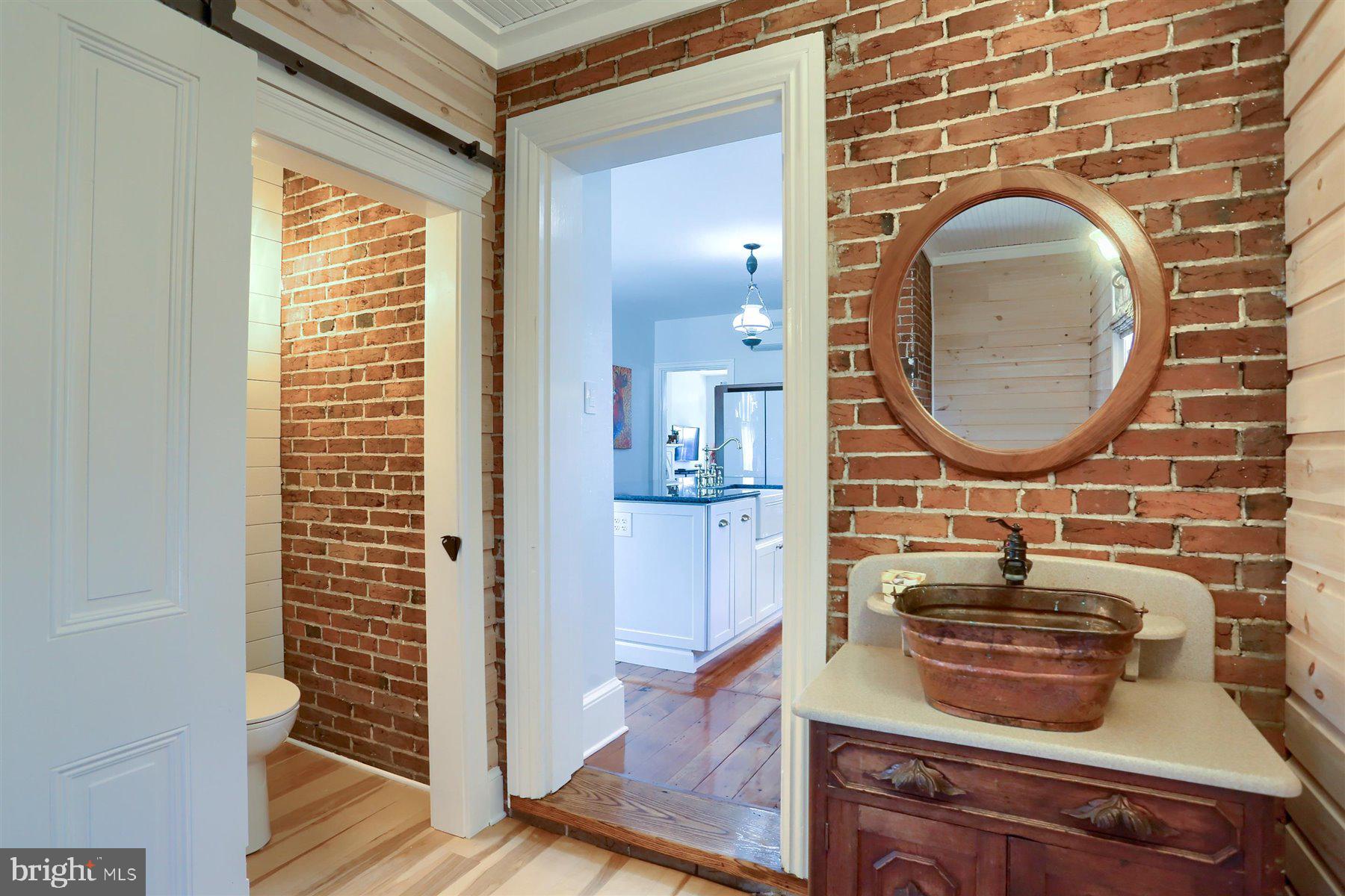 533 S HANOVER STREET