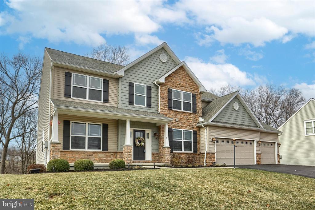 41 BALFOUR DRIVE