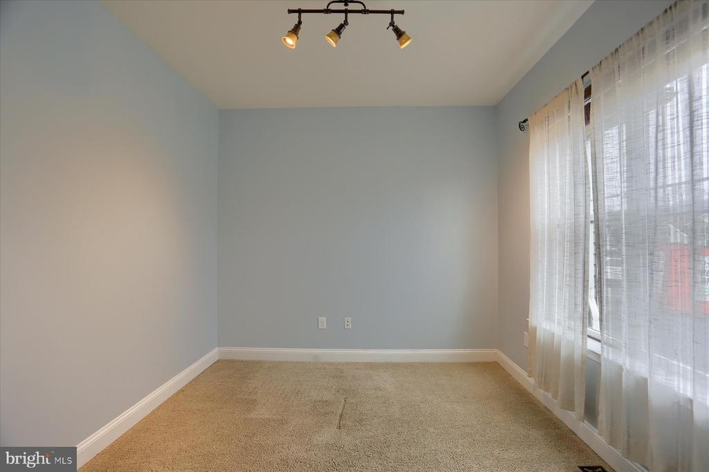 41 BALFOUR DRIVE