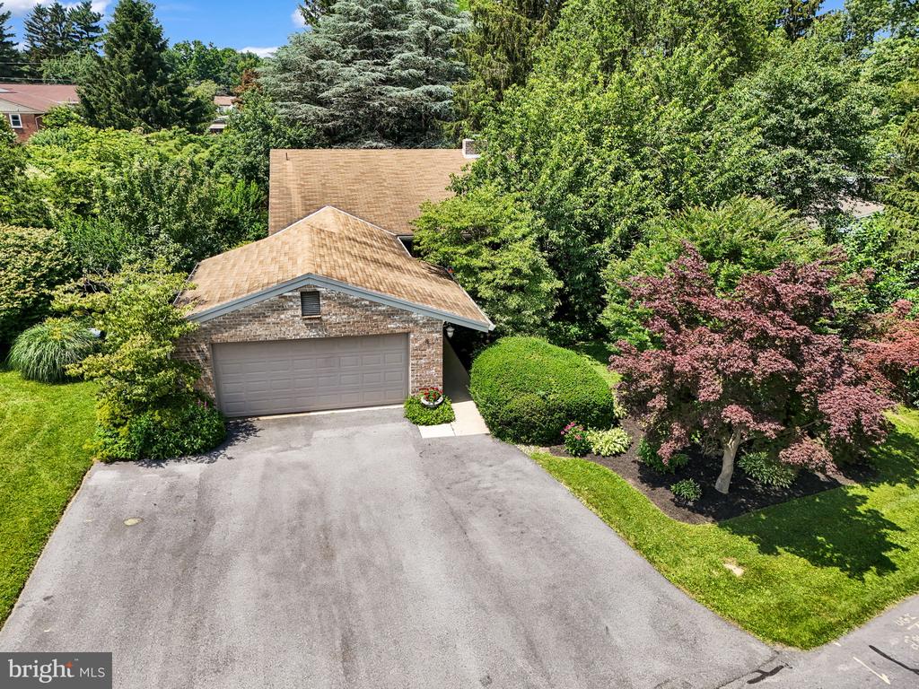 8 MAYFIELD ROAD