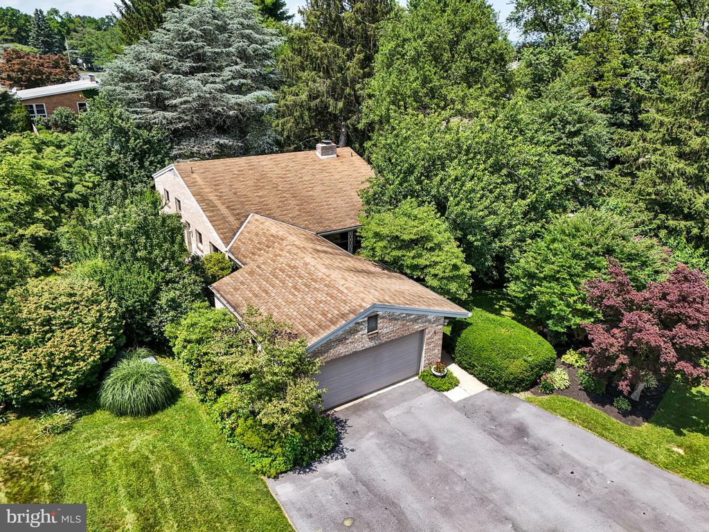 8 MAYFIELD ROAD