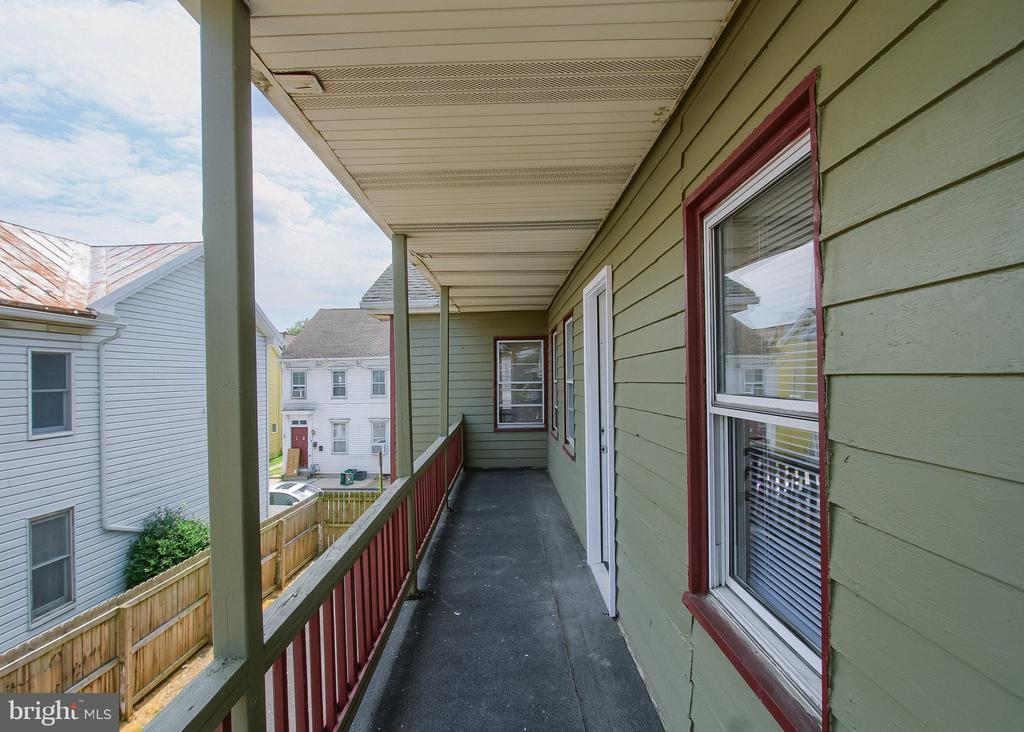 24 W LOCUST STREET