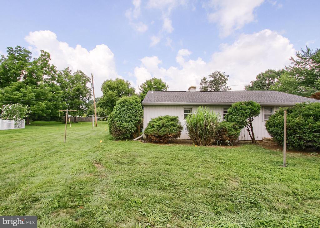 4 HEMLOCK DRIVE