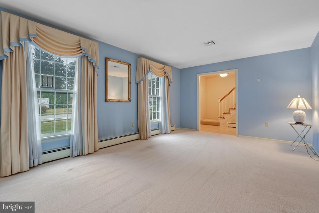 312 GLENN ROAD
