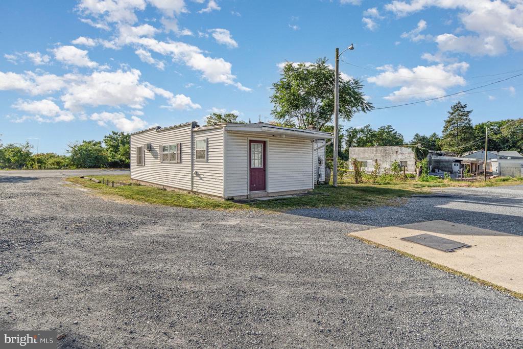 21 ANTHONY DRIVE