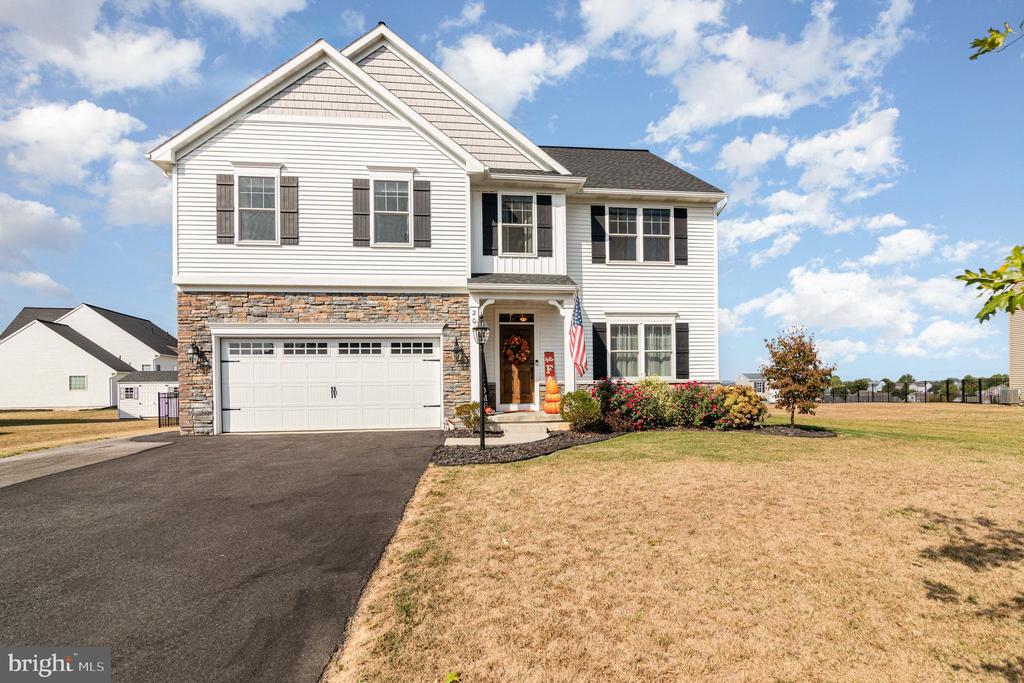 204 HIGHLAND TERRACE WAY