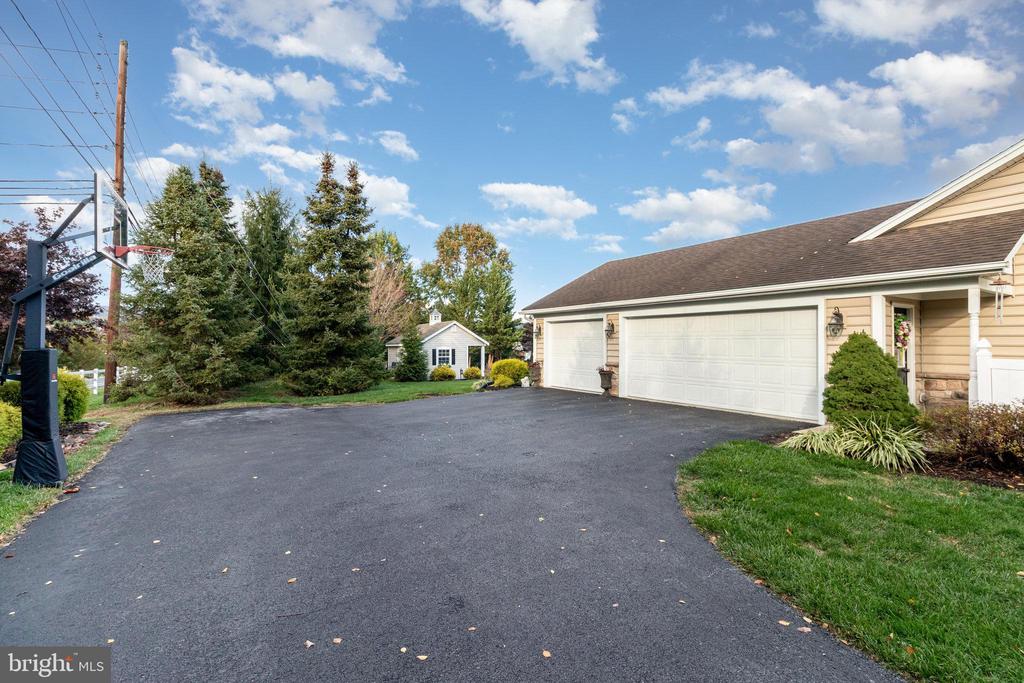 1 BRIDGEPORT DRIVE