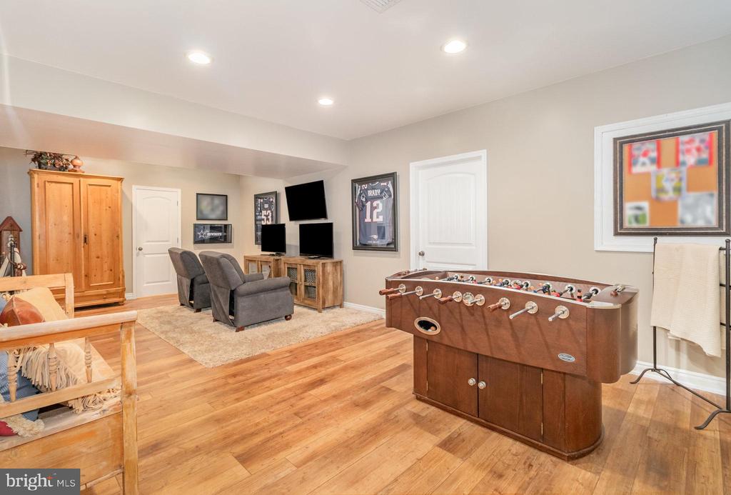 1 BRIDGEPORT DRIVE