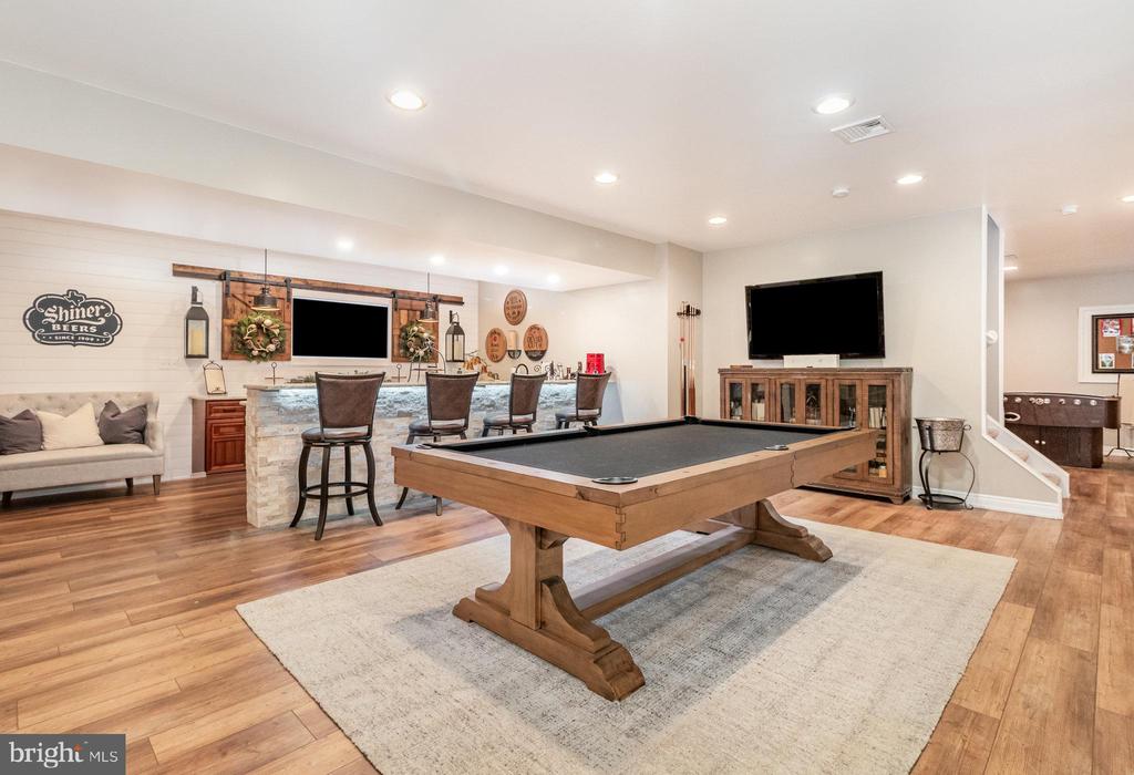 1 BRIDGEPORT DRIVE