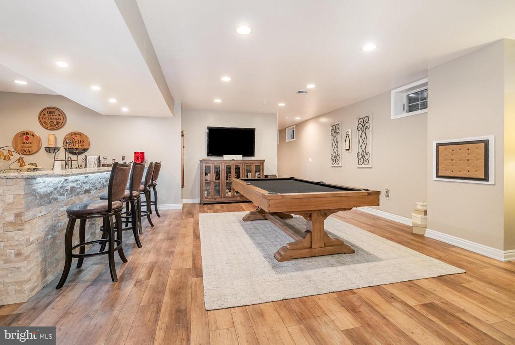 1 BRIDGEPORT DRIVE