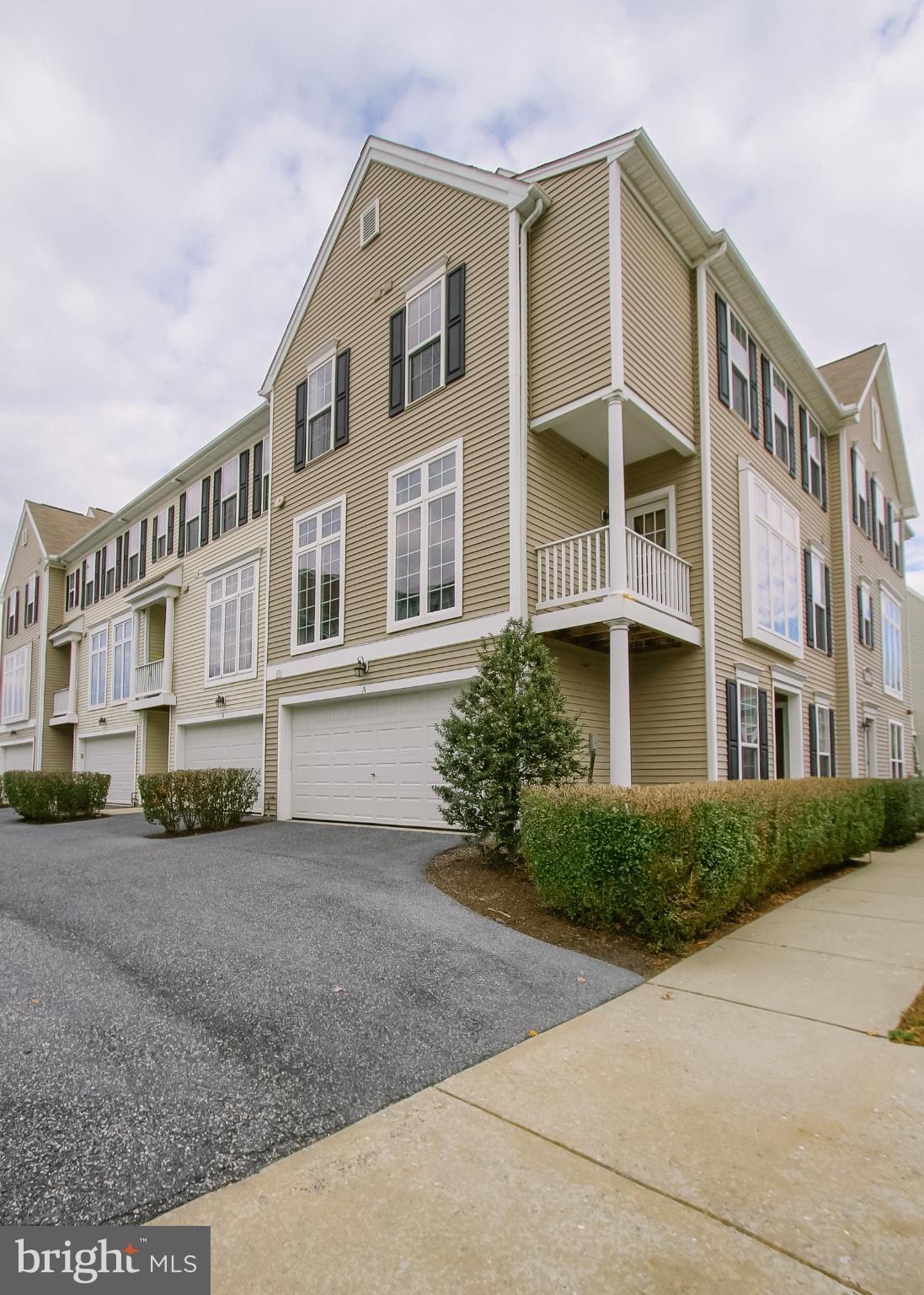 3030 MERIDIAN COMMONS A