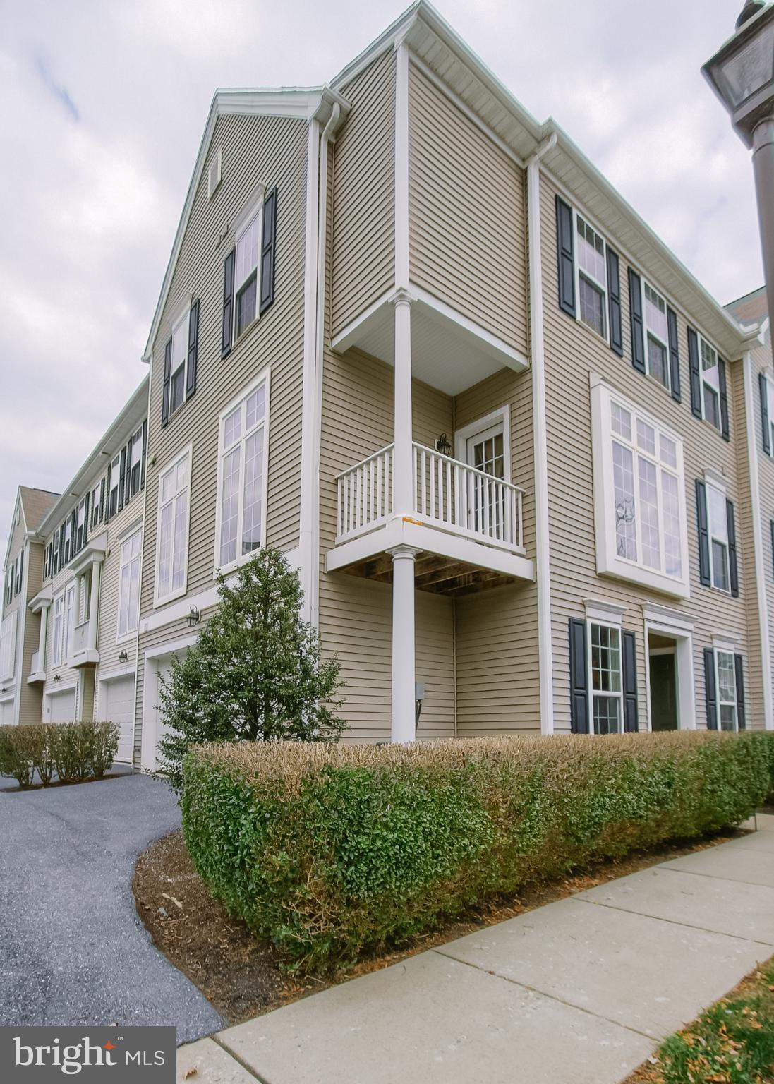 3030 MERIDIAN COMMONS A