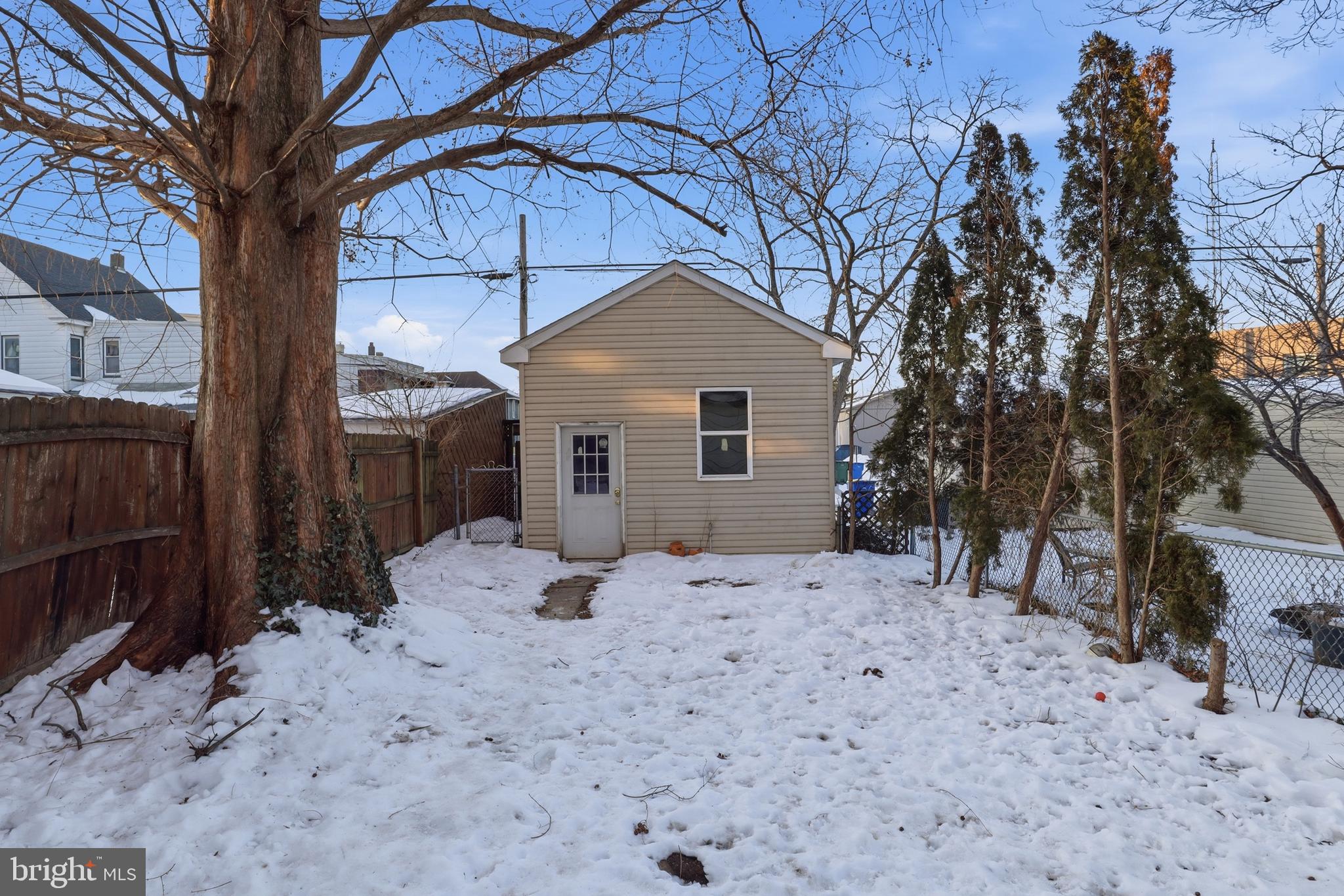 327 4TH STREET