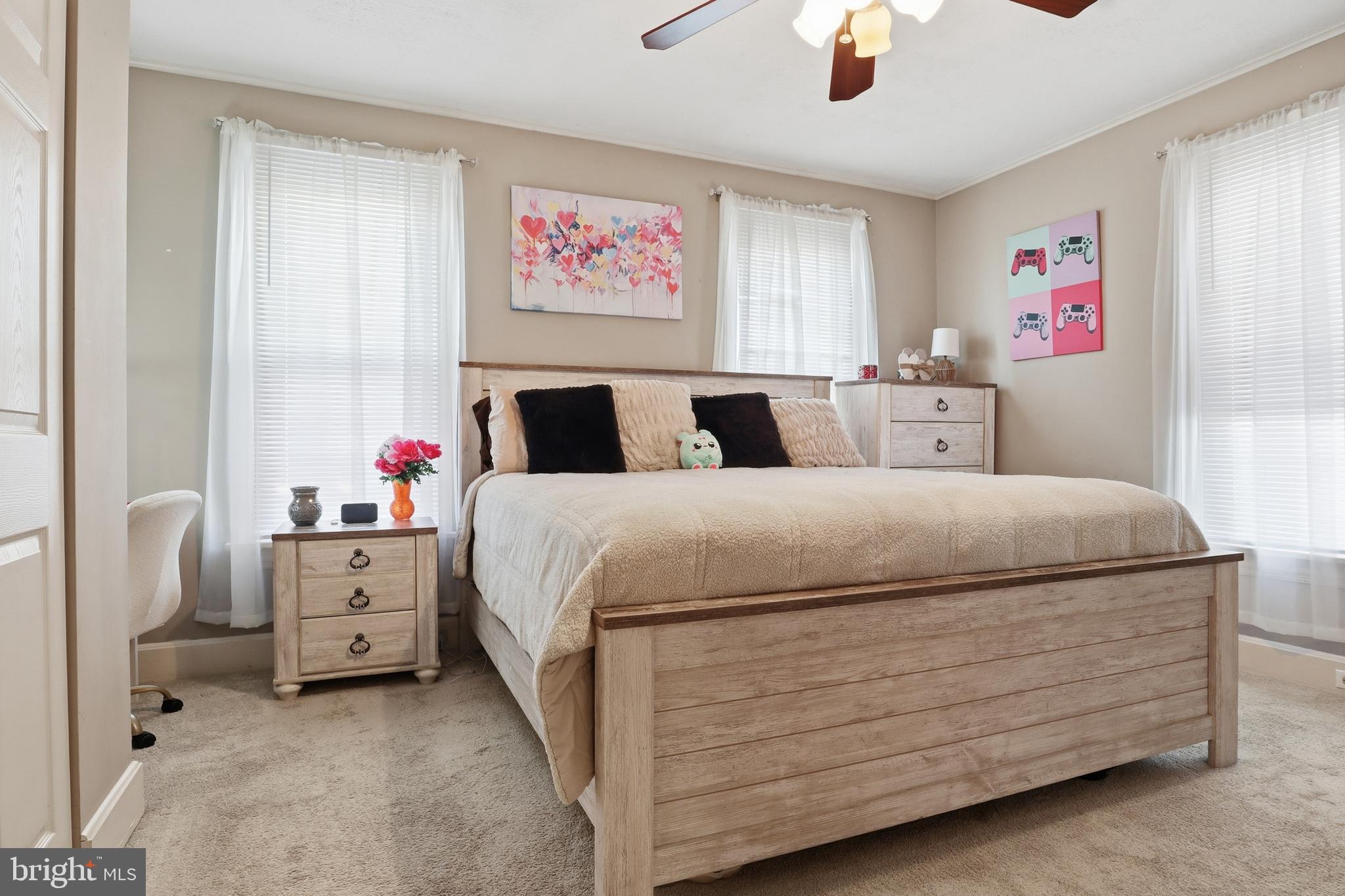 327 4TH STREET