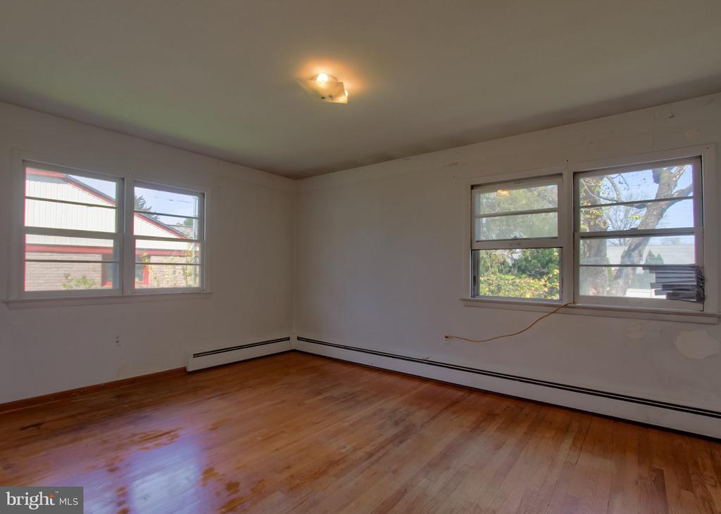 12 CENTER DRIVE