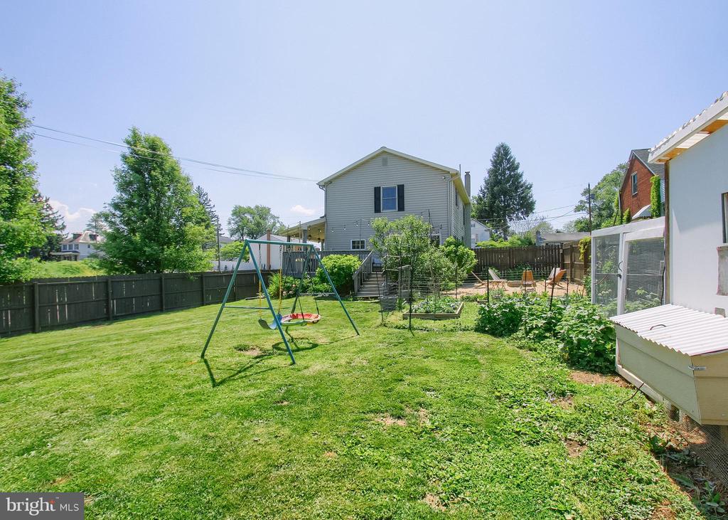 300 3RD STREET