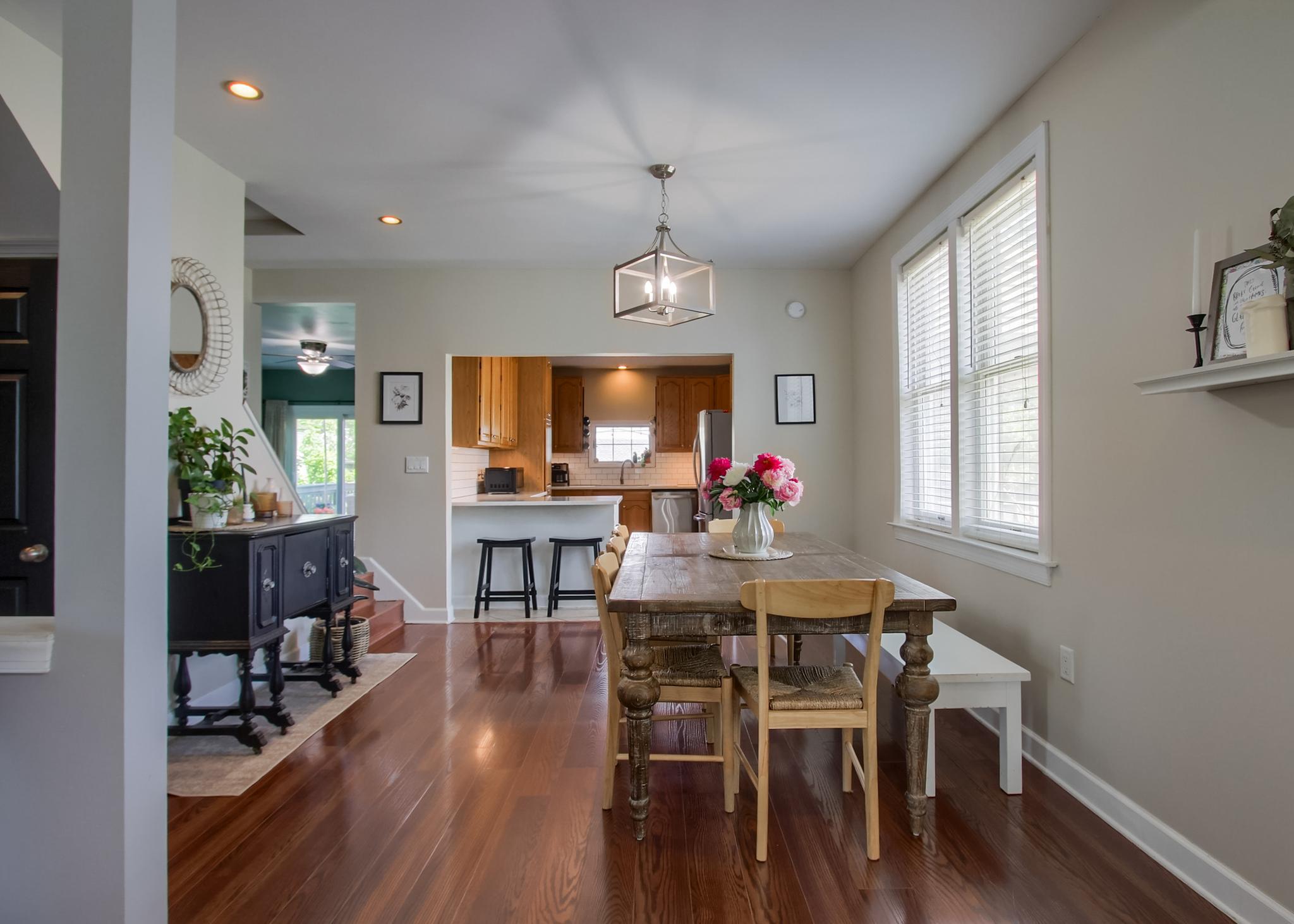 300 3RD STREET