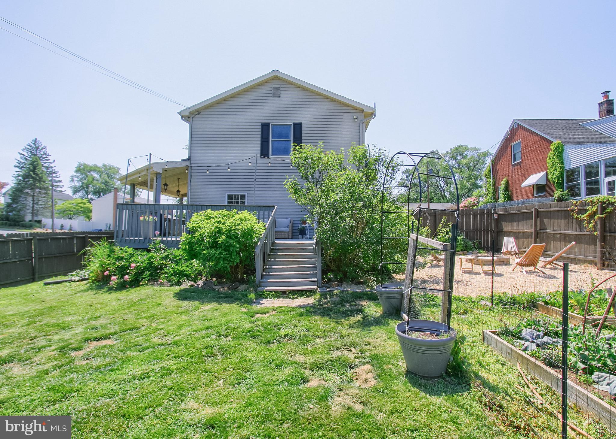 300 3RD STREET