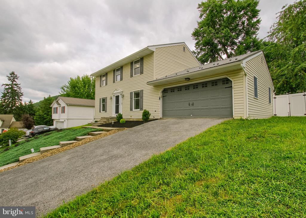 3 LIBERTY DRIVE