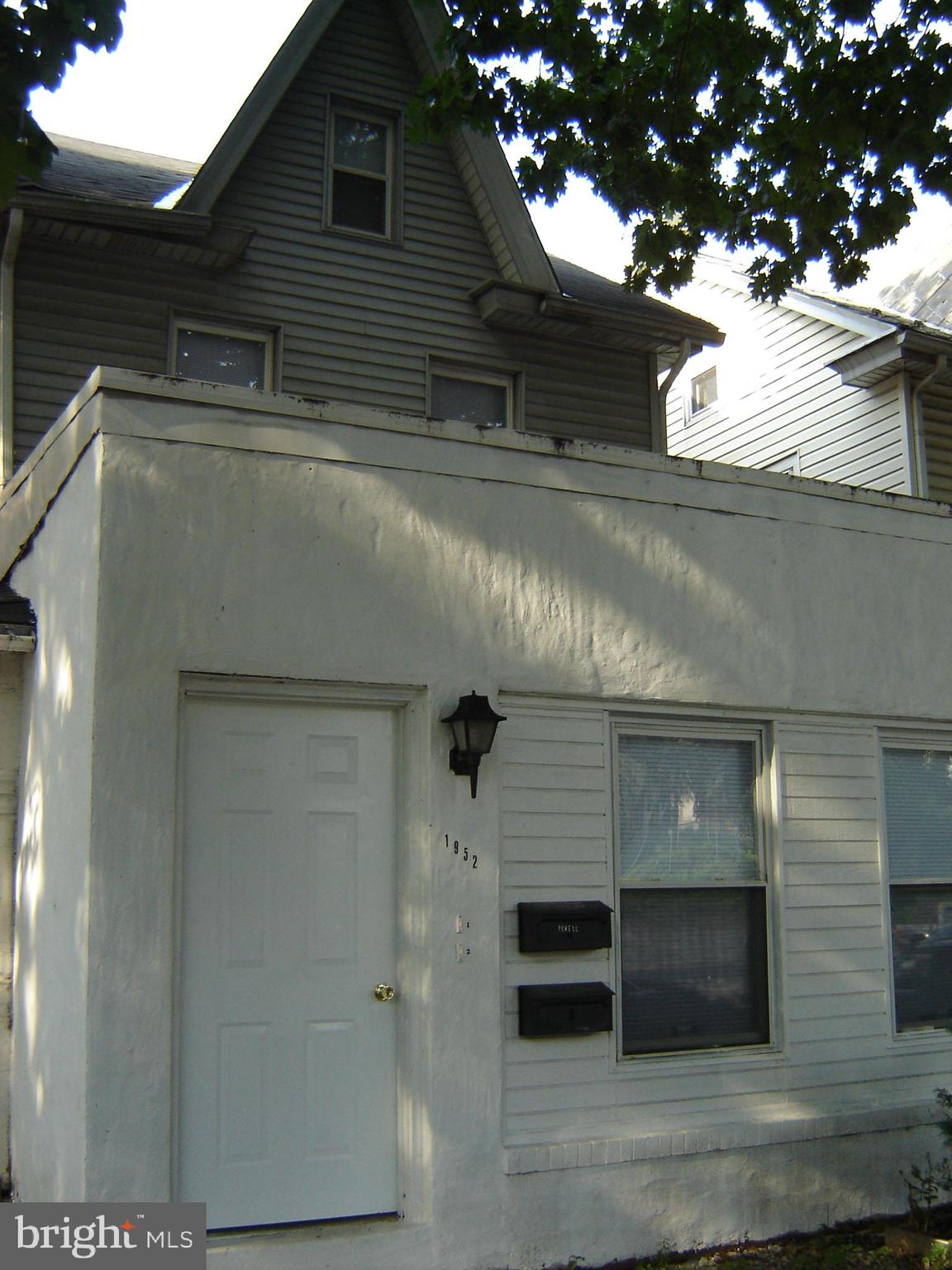 1952 DERRY STREET