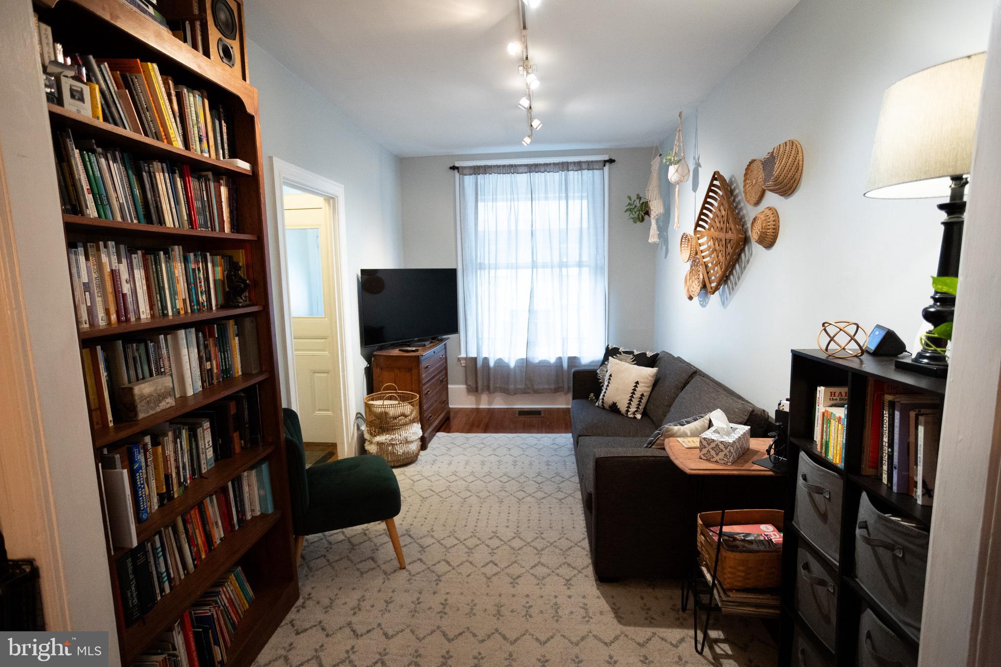 1737 SUSQUEHANNA STREET