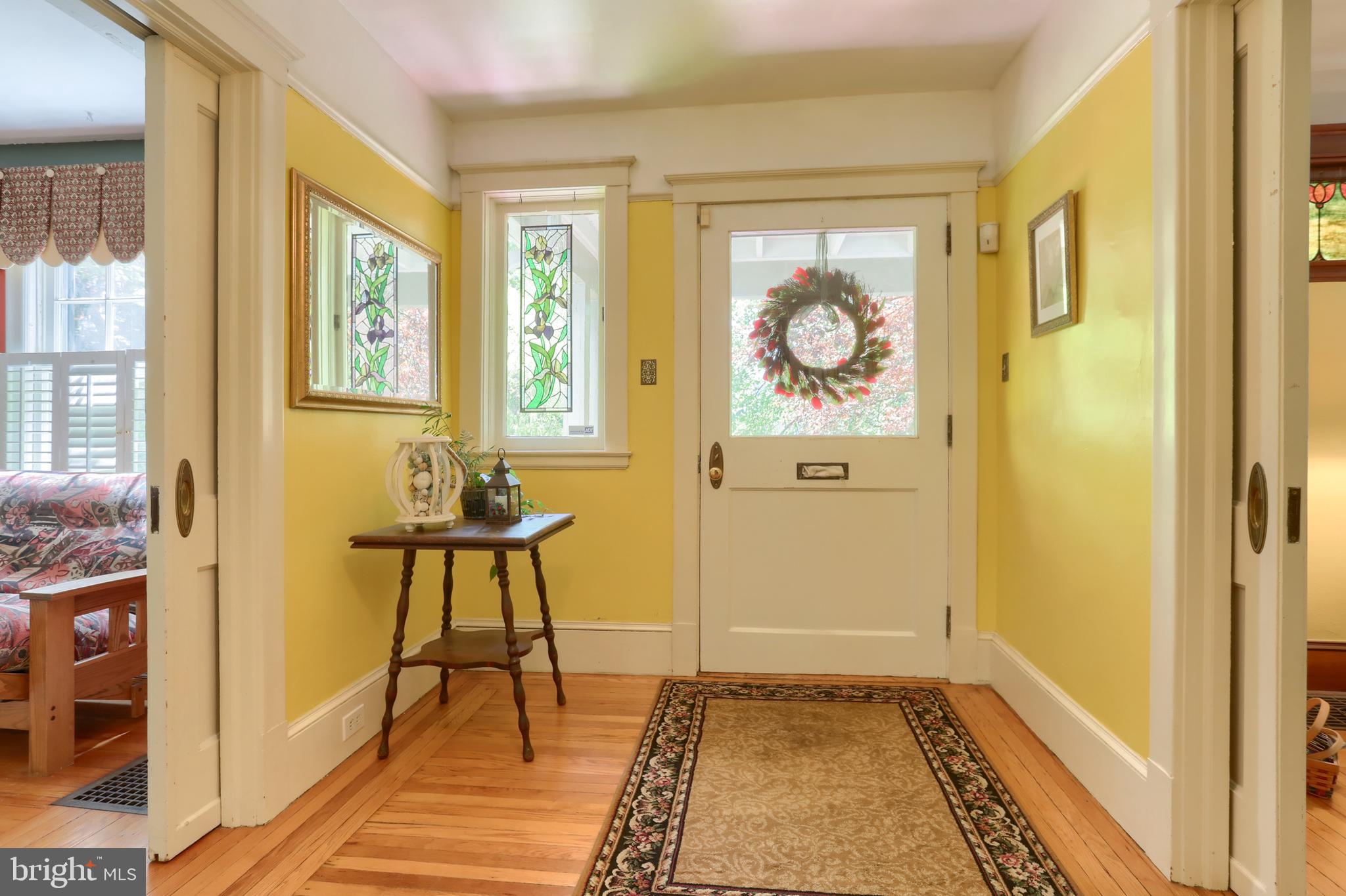 2208 CHESTNUT STREET