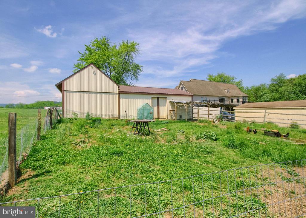 426 RIDGE ROAD