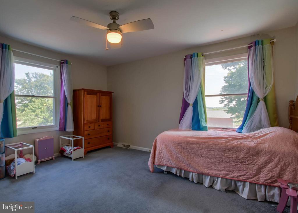 426 RIDGE ROAD