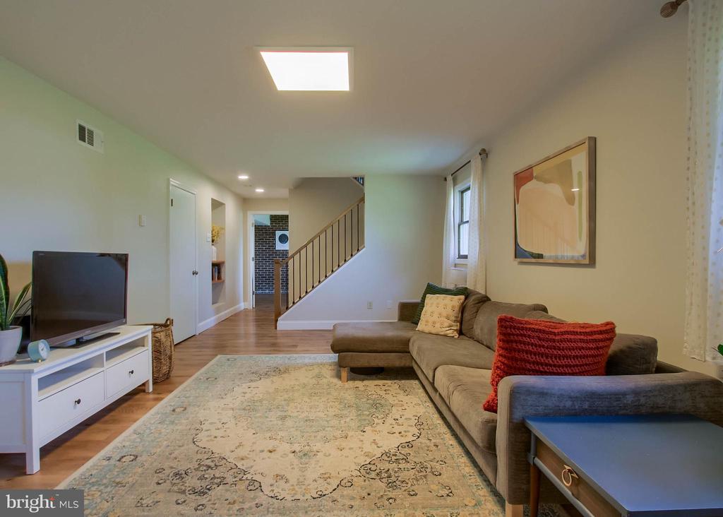 426 RIDGE ROAD