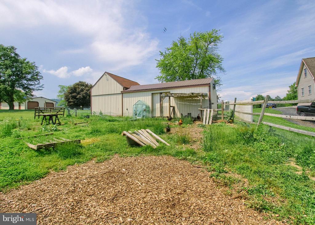 426 RIDGE ROAD