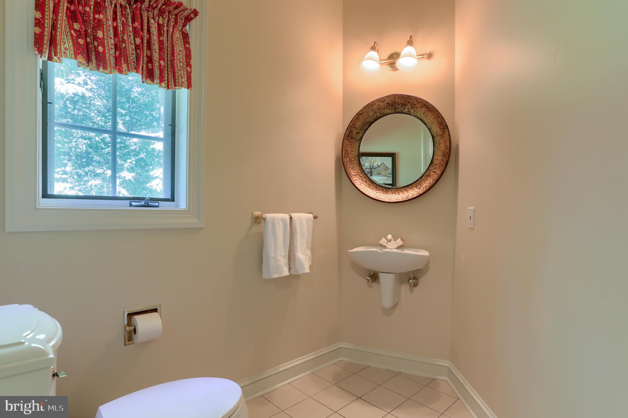 651 OLDE VENTURA FARM ROAD