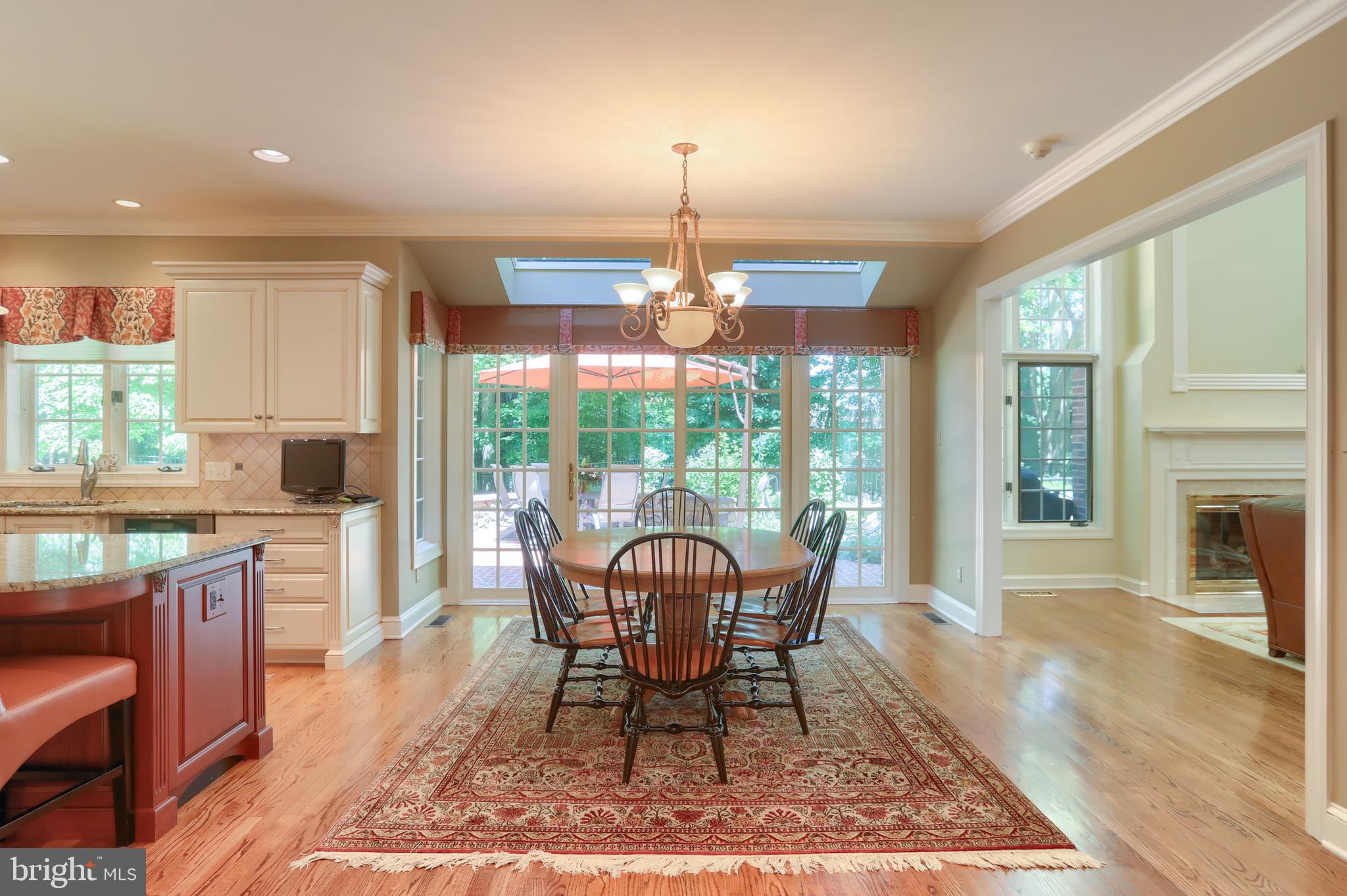 651 OLDE VENTURA FARM ROAD