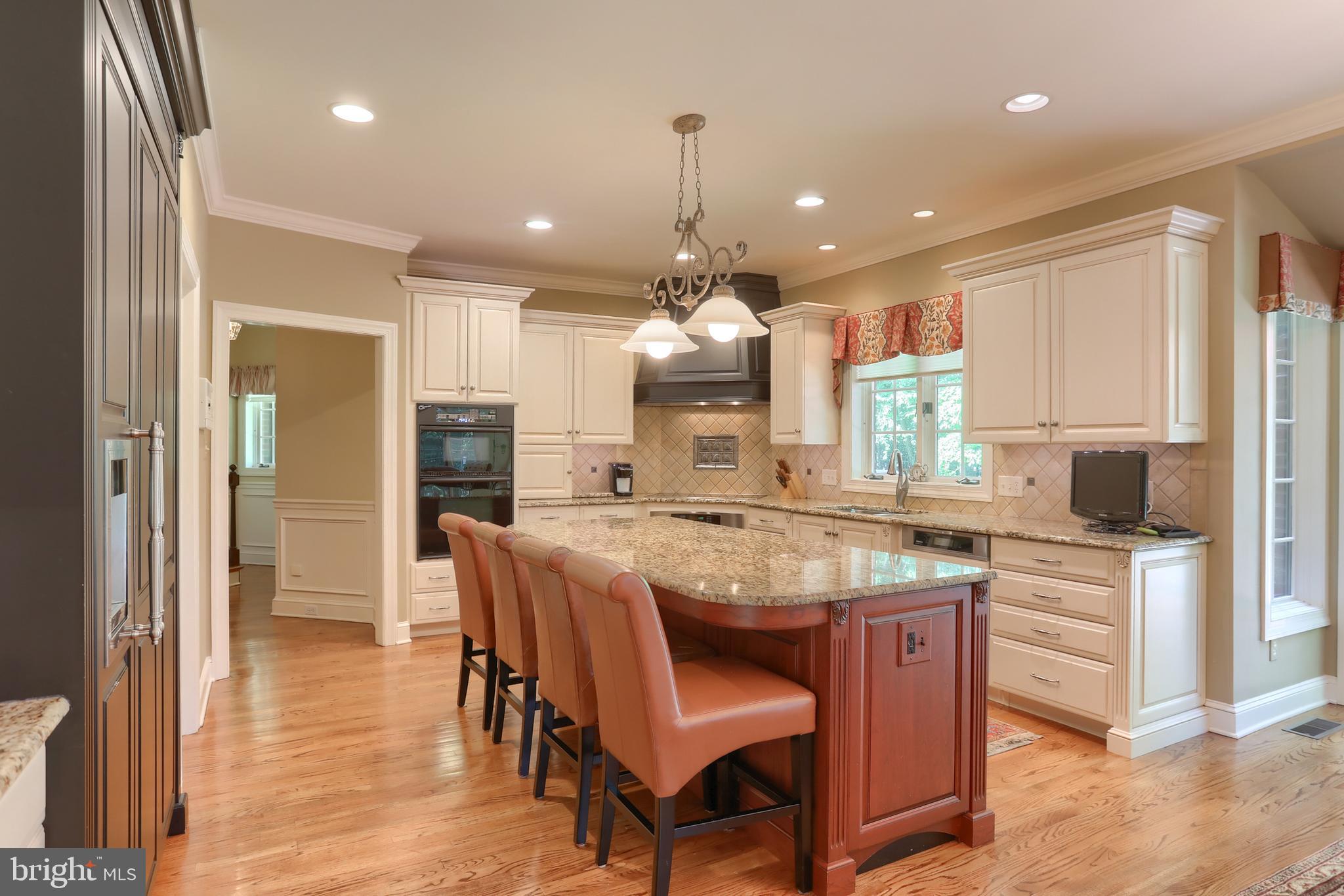 651 OLDE VENTURA FARM ROAD