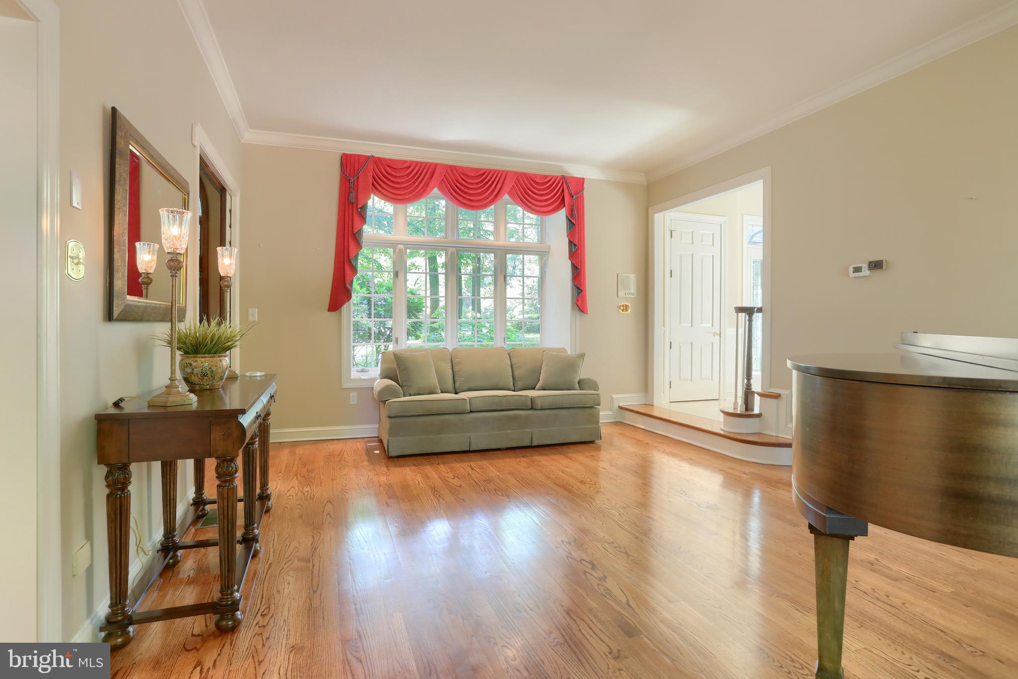 651 OLDE VENTURA FARM ROAD