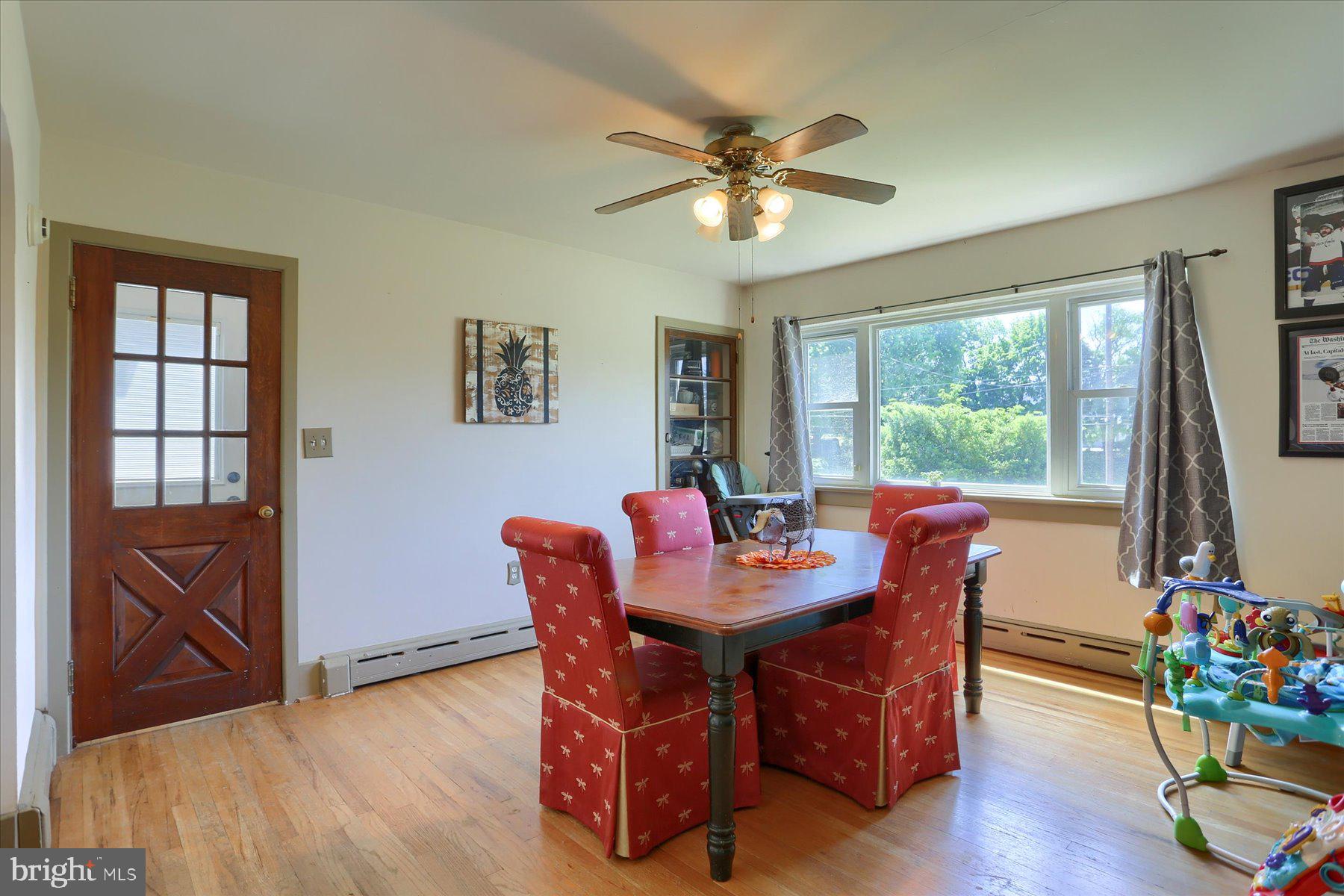 2900 HILLSIDE STREET