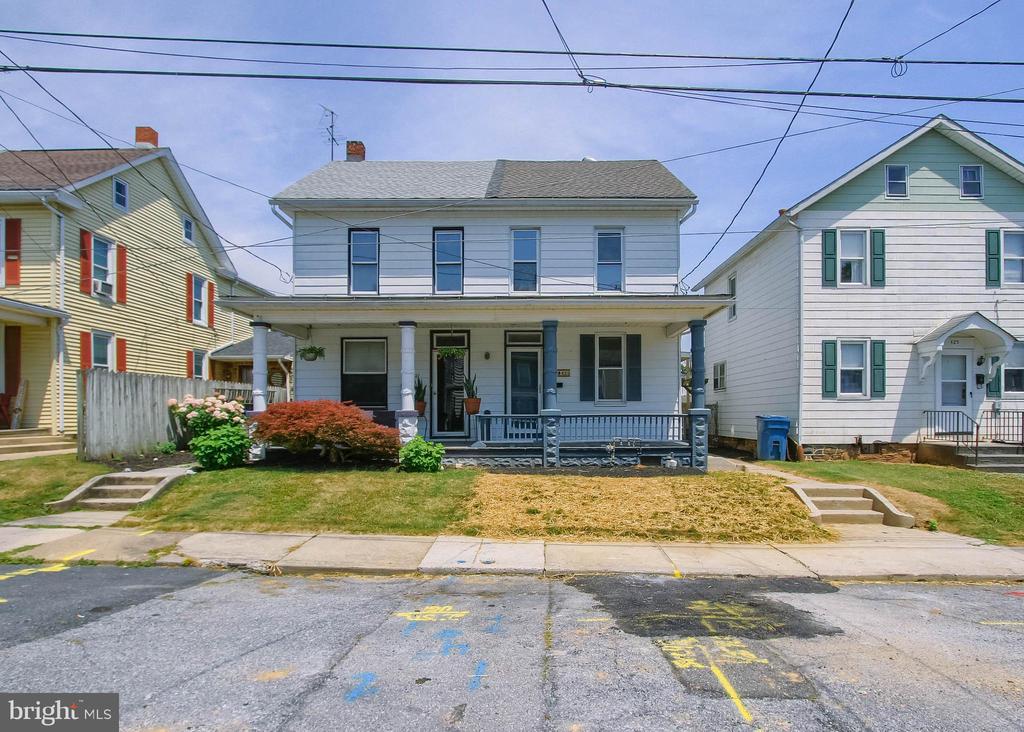 423 PENN STREET