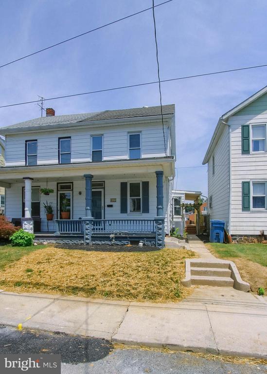 423 PENN STREET