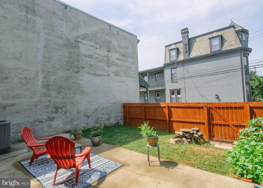 245 KELKER STREET