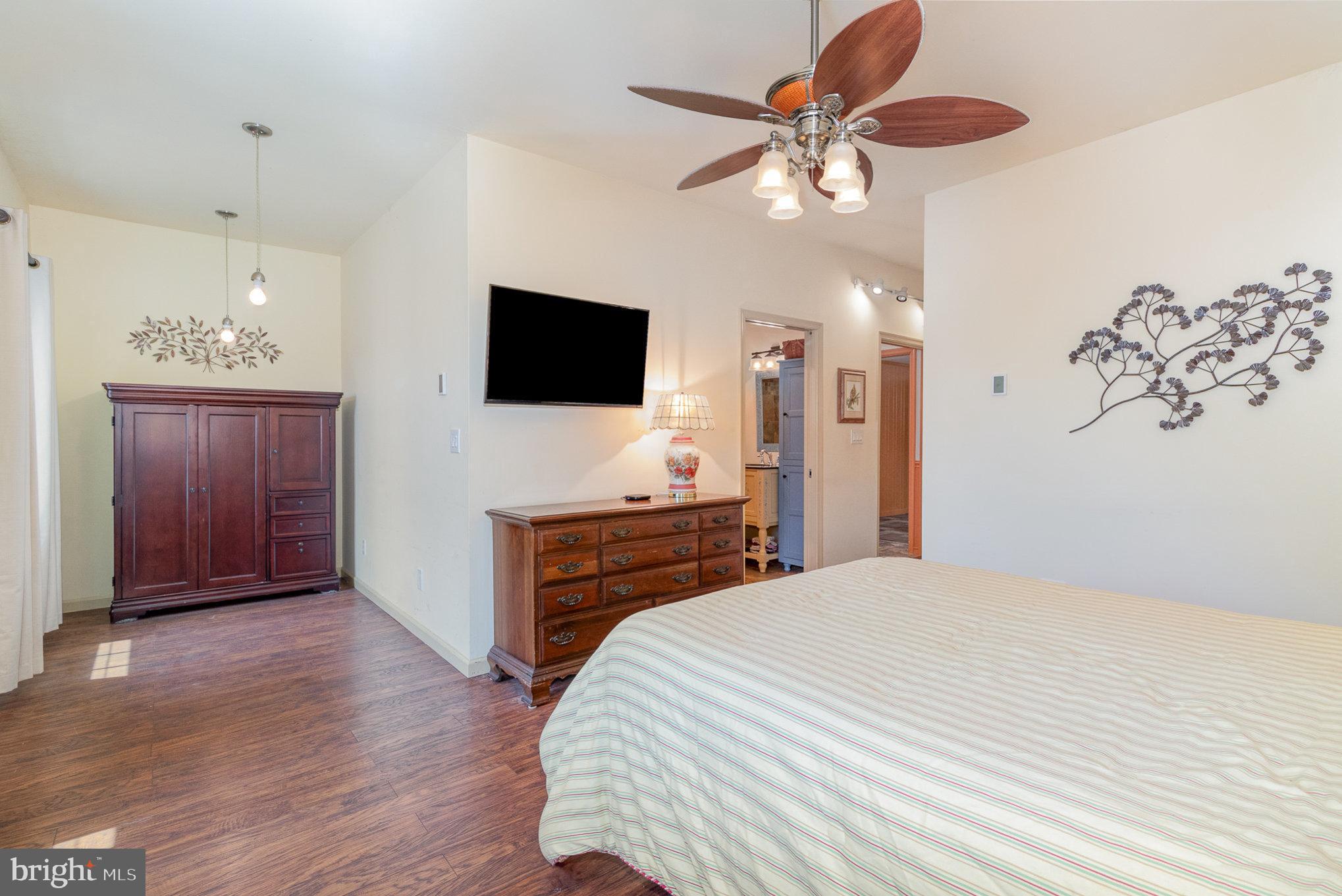 5691 CHAMBERS HILL ROAD