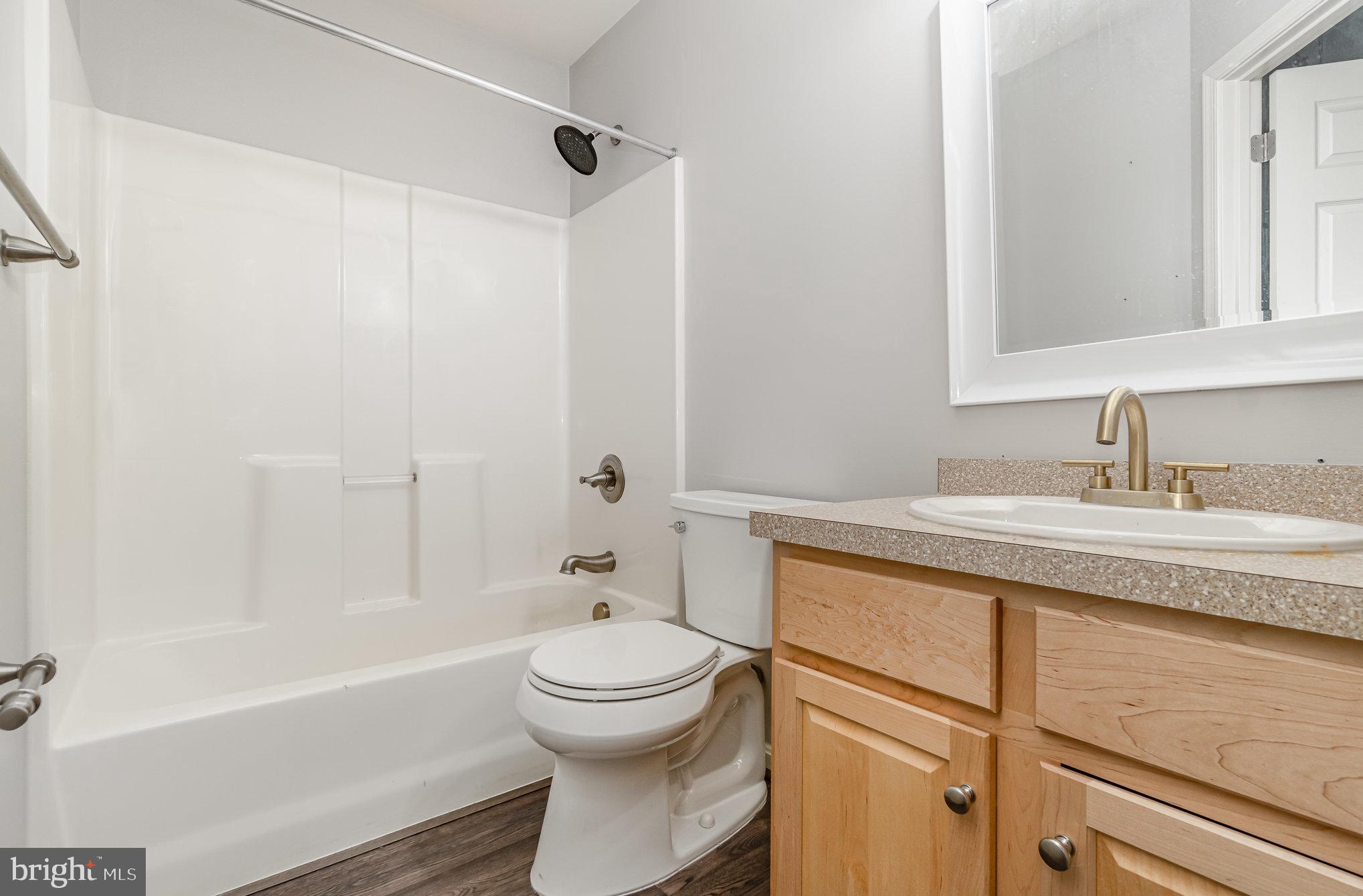 524 WOODTHRUSH COURT