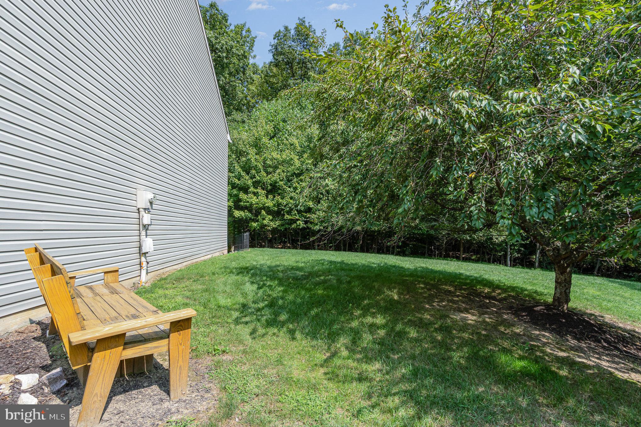 524 WOODTHRUSH COURT